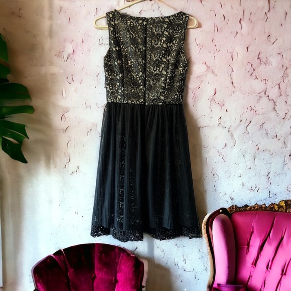 French Connection Size 0 - Picture 4 of 9